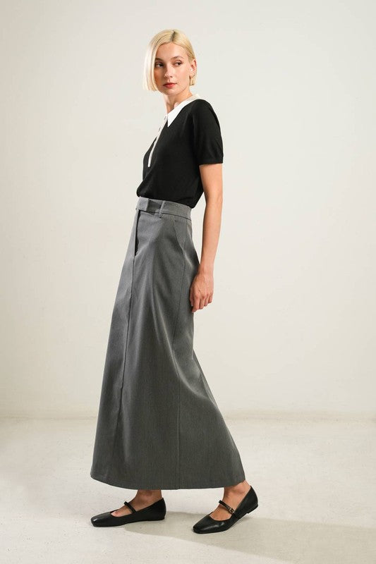 Side Pockets Front Closure Skirt