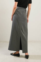 Side Pockets Front Closure Skirt