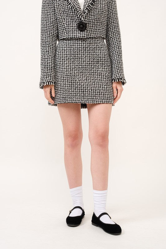 Monochrome Bouclé Textured High-Waist Mini Skirt