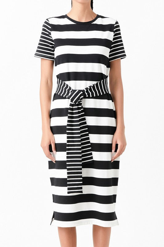 Contrast Stripe Knit Midi Dress (Navy, Black)